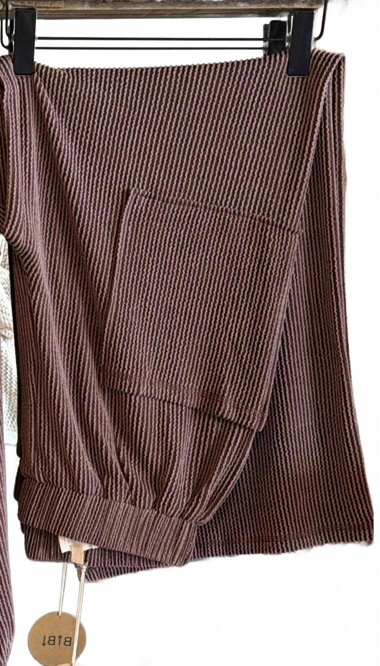 NEW BIBI women's two tone v-neck top & pants set in brown - Picture 2 of 3